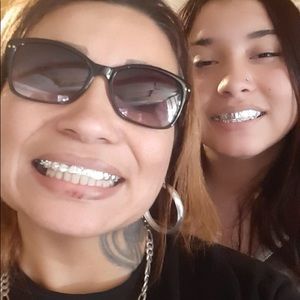 Meet your Posher, Suzanne